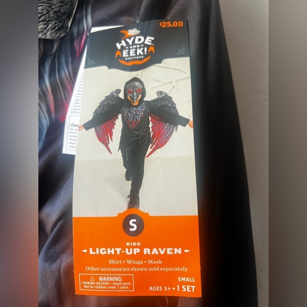 Hyde & Eek! Kids Light-Up Raven Costume size S 3 years
